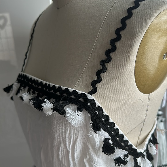 L’Atiste Tiered White & Black Maxi Dress NWT Size L - Picture 7 of 15